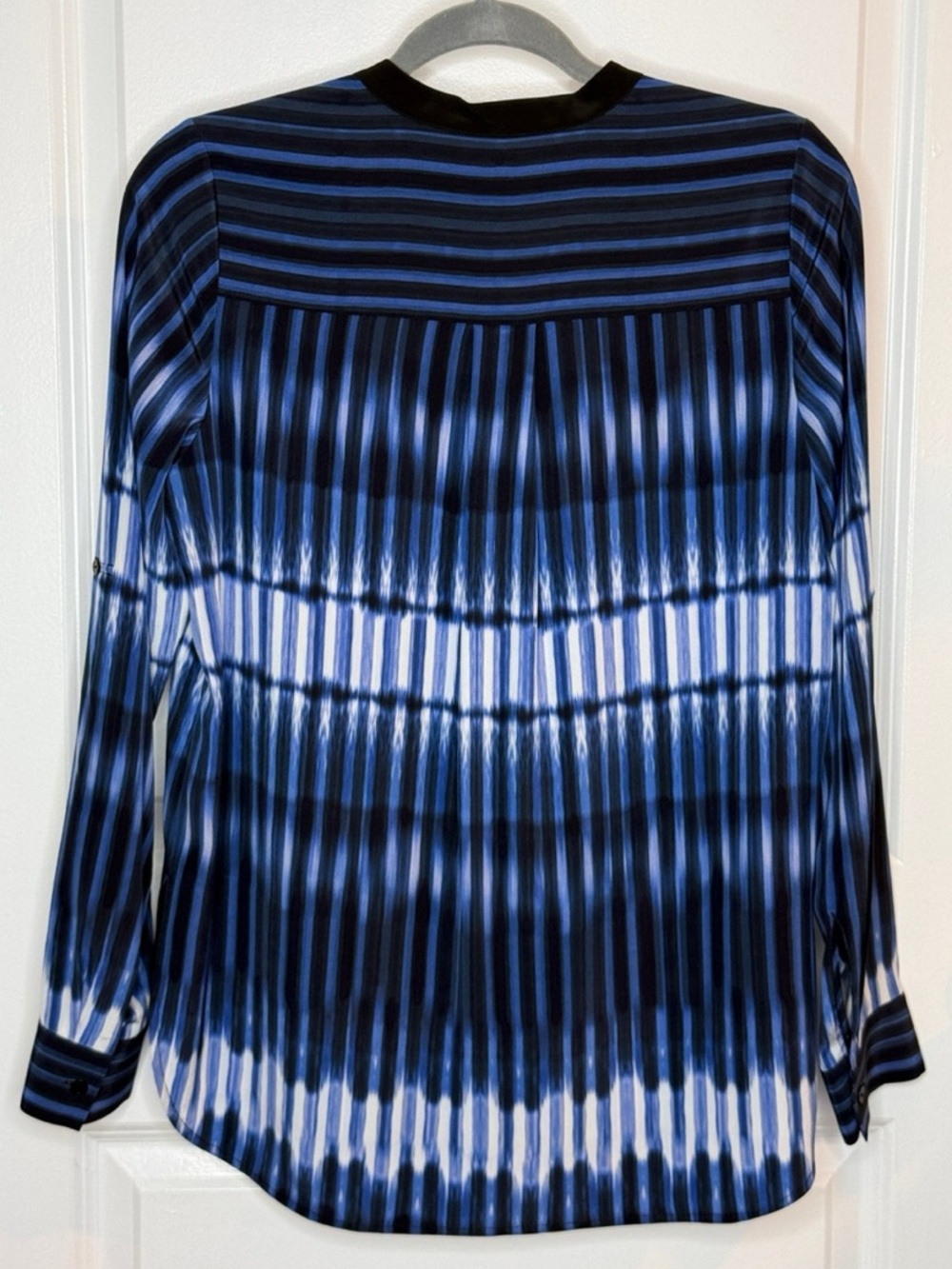 Vince 💯 Silk Monaco Tie-Dye V-Neck Tunic Hi-Low Hem Size 6 | EUC - Picture 6 of 6